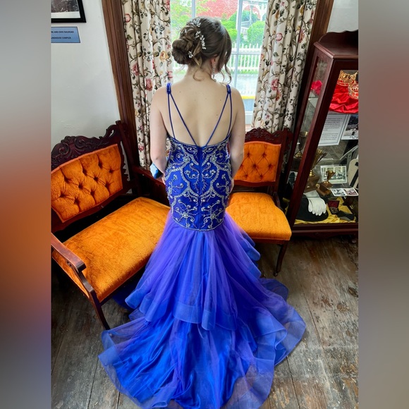 Vienna Prom/Pageant Dress Size 2. Royal Blue/Purple. - Picture 2 of 4